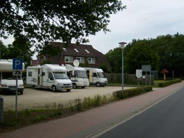 Reisemobilstellplatz Uferstraße
