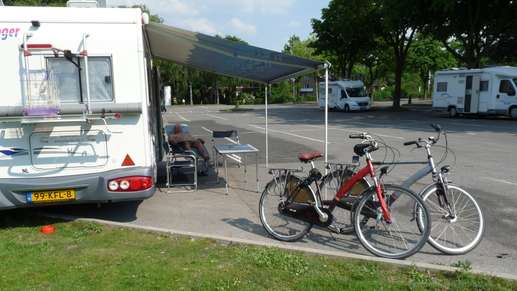 Einem Ort wurde ein Foto hinzugefügt