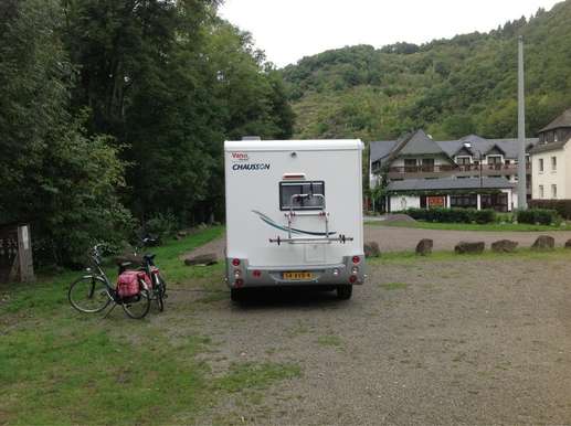 Added a photo to a location