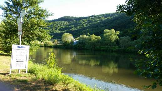 Added a photo to a location