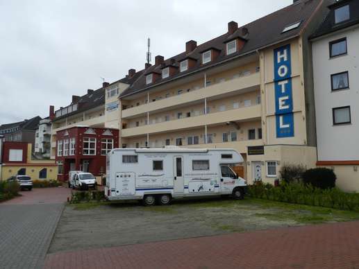 Einem Ort wurde ein Foto hinzugefügt