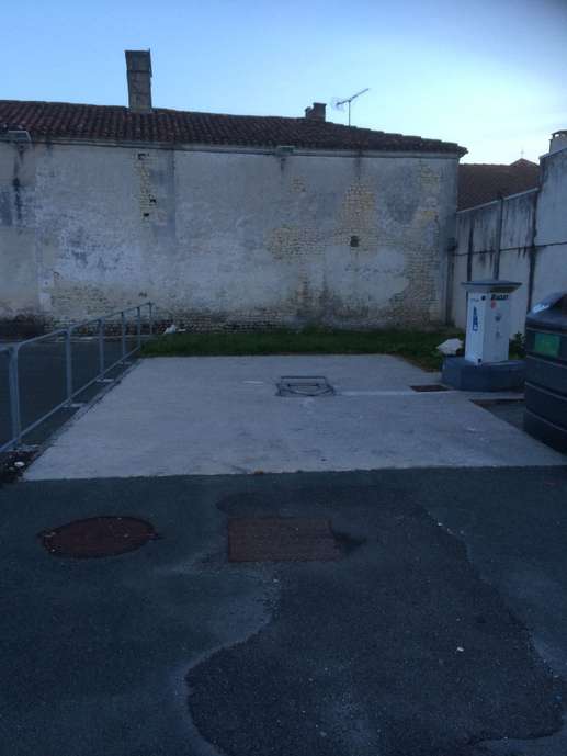 Added a photo to a location