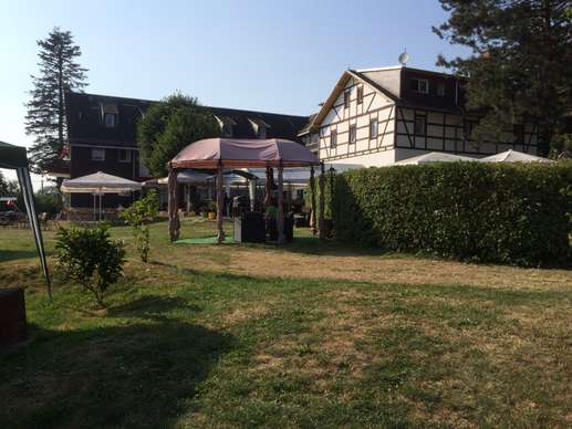 Einem Ort wurde ein Foto hinzugefügt
