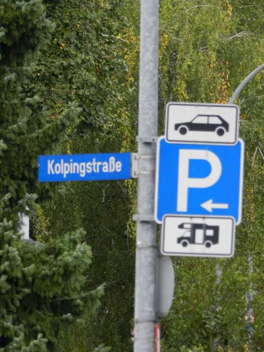 Einem Ort wurde ein Foto hinzugefügt