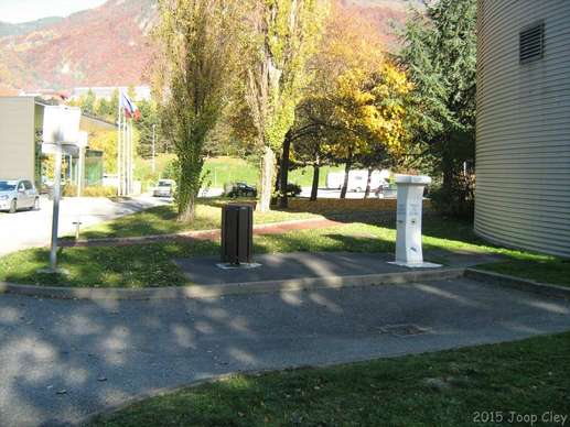 Added a photo to a location