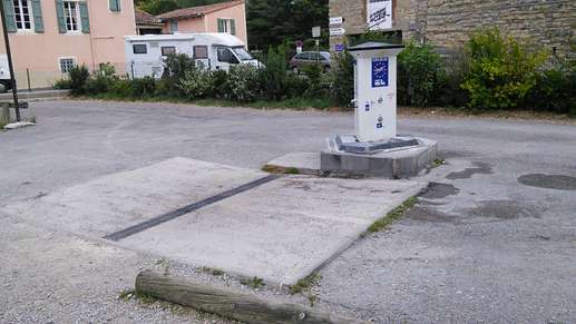 Added a photo to a location