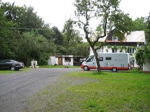 Camperplaats V Korab / A Meinelt