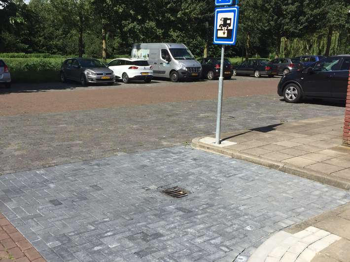 Parking B.Berghuisplein