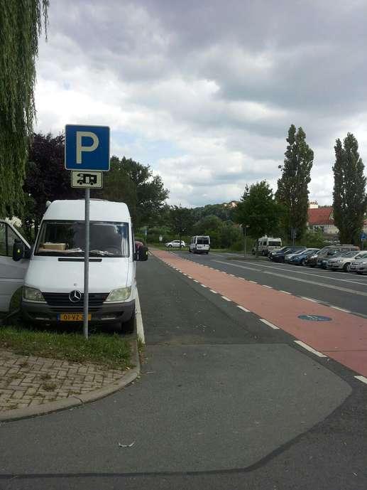 Einem Ort wurde ein Foto hinzugefügt
