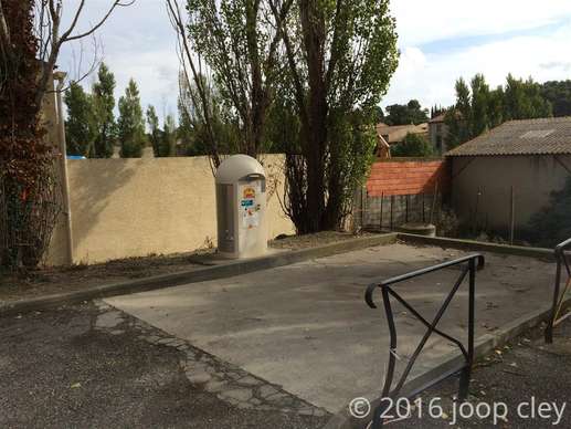 Added a photo to a location