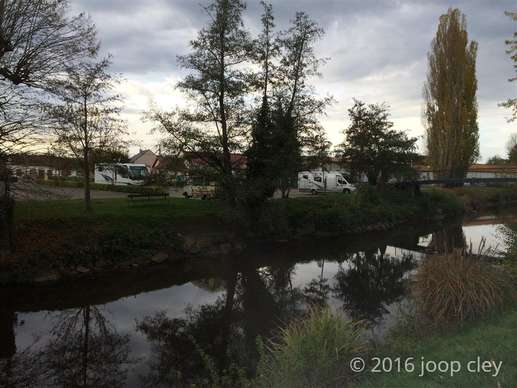 Added a photo to a location