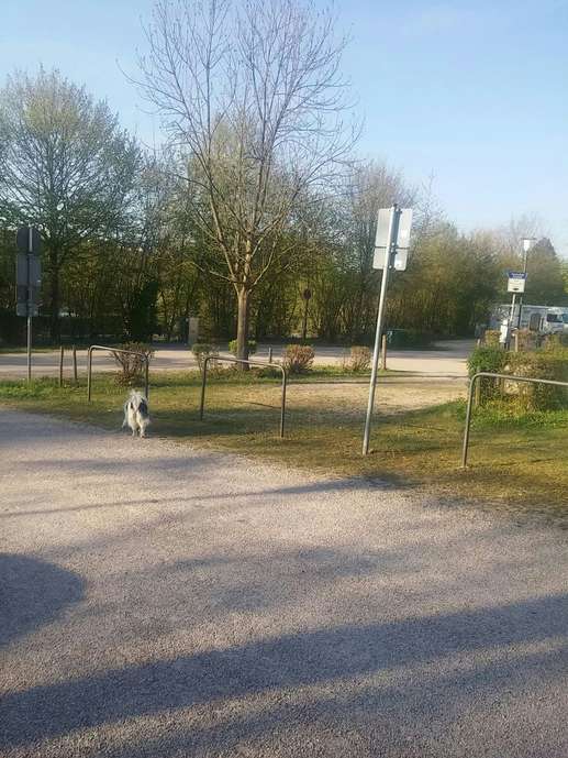 Einem Ort wurde ein Foto hinzugefügt