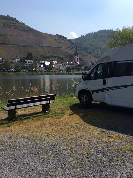 Een foto toegevoegd aan een locatie