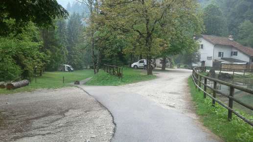 Added a photo to a location