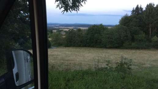 Einem Ort wurde ein Foto hinzugefügt