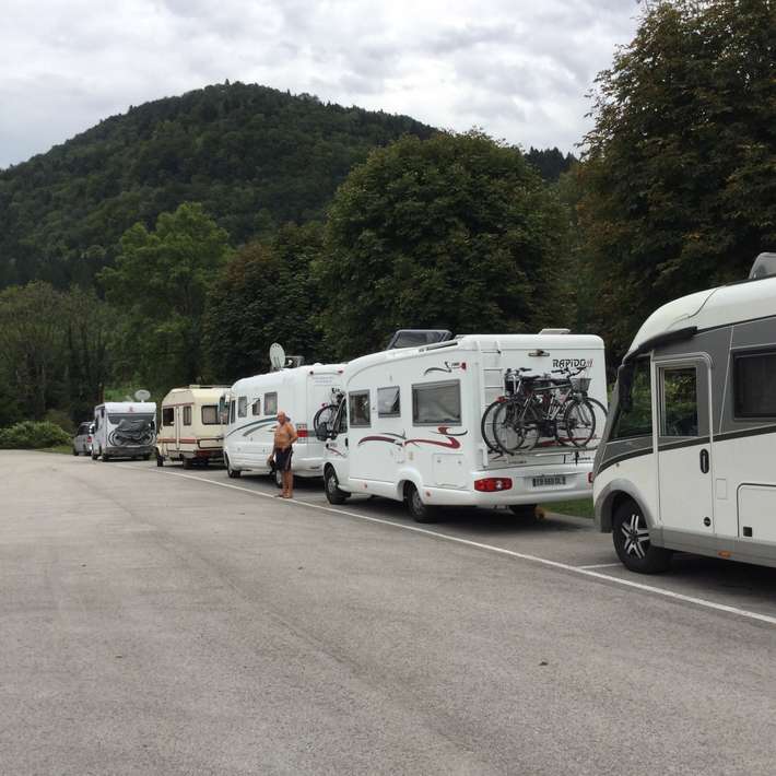 Parking camping-car de Saint-Hippolyte