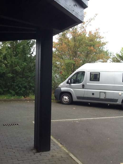 Einem Ort wurde ein Foto hinzugefügt