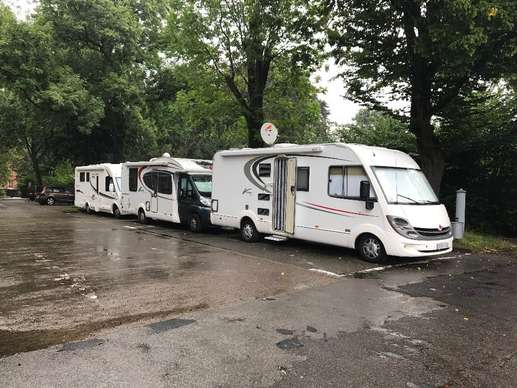 Einem Ort wurde ein Foto hinzugefügt