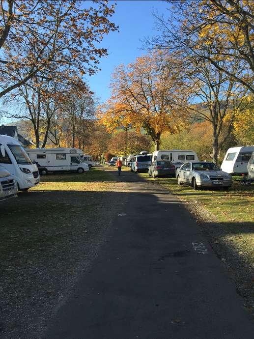 Einem Ort wurde ein Foto hinzugefügt