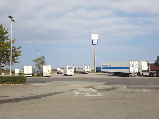 Added a photo to a location
