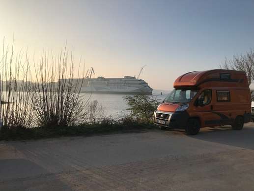 Een foto toegevoegd aan een locatie