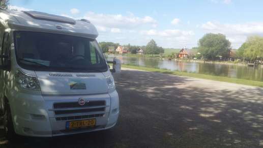 Een foto toegevoegd aan een locatie
