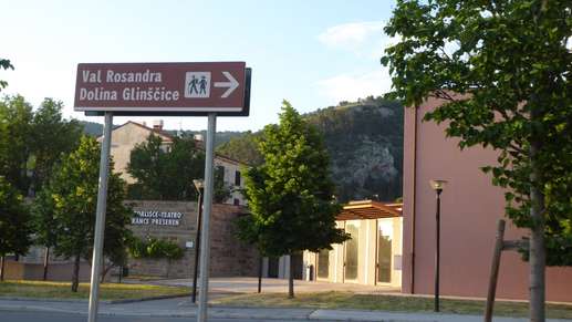 Added a photo to a location