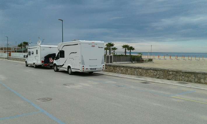 Parking Strand