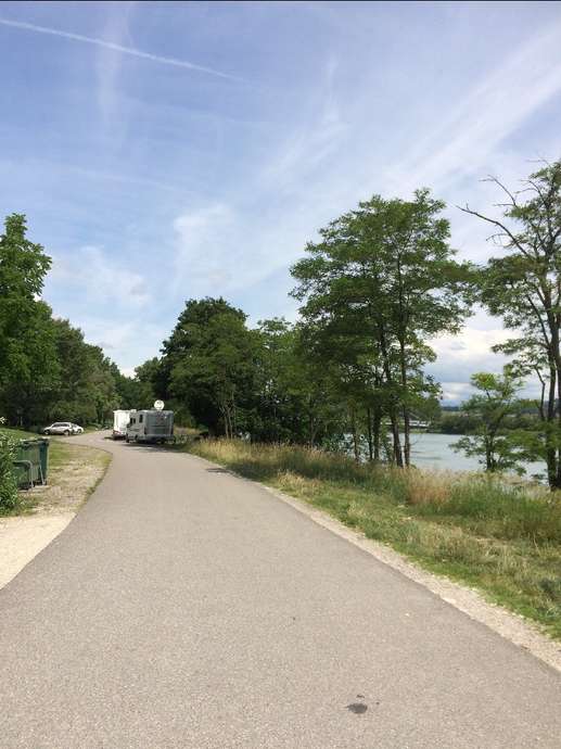 Een foto toegevoegd aan een locatie