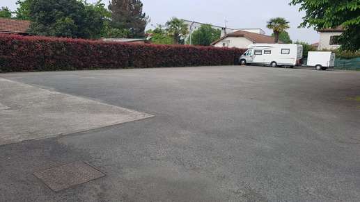 Added a photo to a location