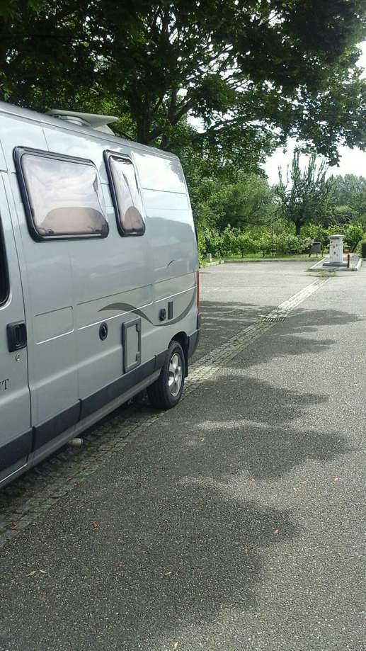 Einem Ort wurde ein Foto hinzugefügt