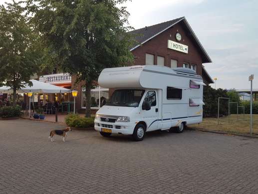 Einem Ort wurde ein Foto hinzugefügt
