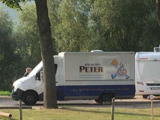 Einem Ort wurde ein Foto hinzugefügt