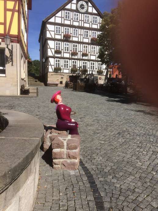 Einem Ort wurde ein Foto hinzugefügt