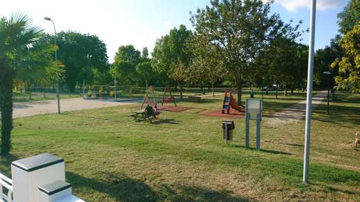 Added a photo to a location