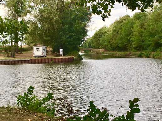 Een foto toegevoegd aan een locatie