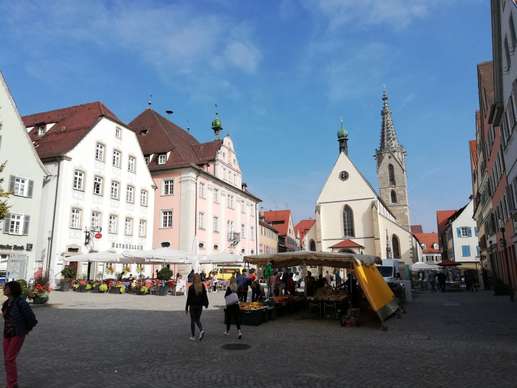 Einem Ort wurde ein Foto hinzugefügt