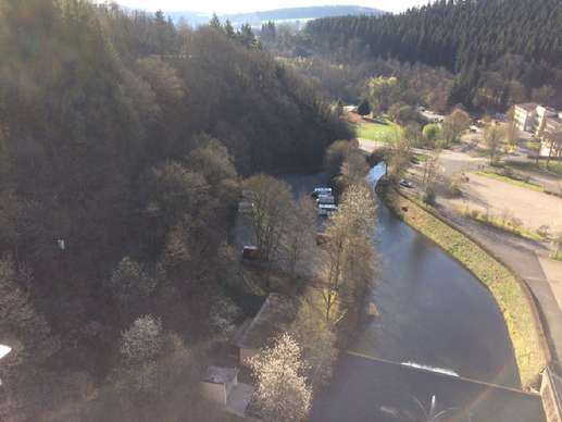 Einem Ort wurde ein Foto hinzugefügt
