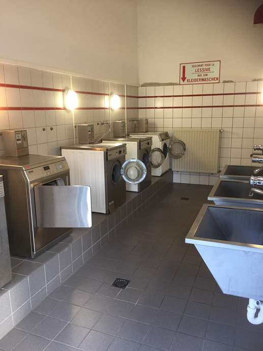 Einem Ort wurde ein Foto hinzugefügt