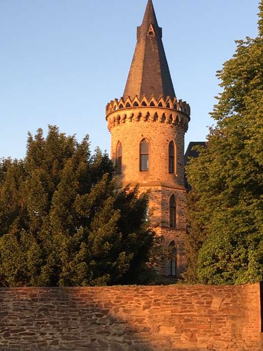 Einem Ort wurde ein Foto hinzugefügt