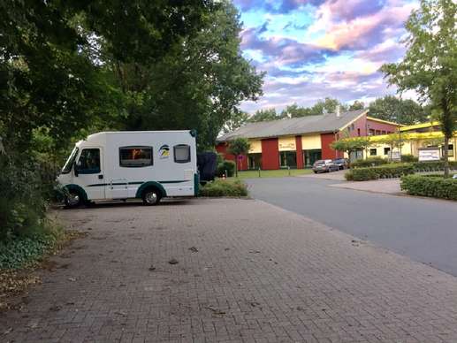 Einem Ort wurde ein Foto hinzugefügt