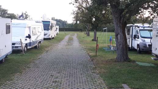 Een foto toegevoegd aan een locatie