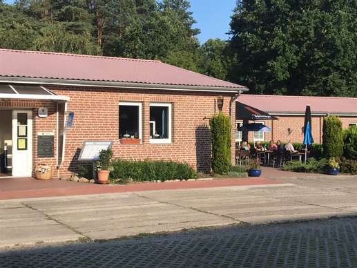 Added a photo to a location
