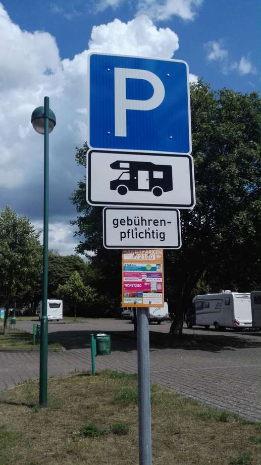 Einem Ort wurde ein Foto hinzugefügt