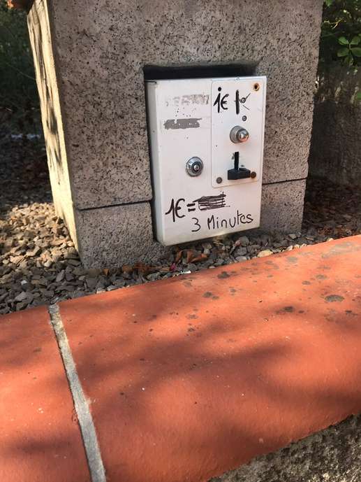 Einem Ort wurde ein Foto hinzugefügt