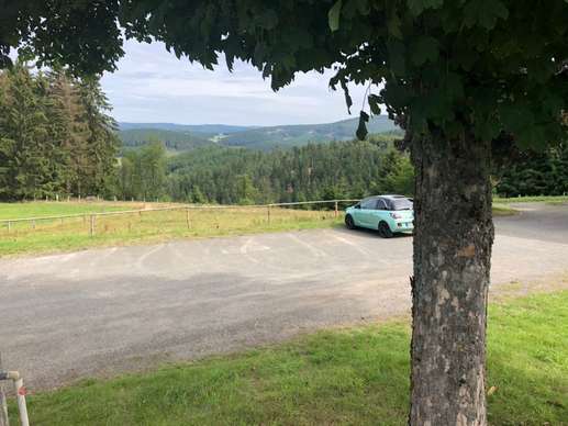 Einem Ort wurde ein Foto hinzugefügt