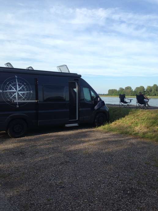 Een foto toegevoegd aan een locatie