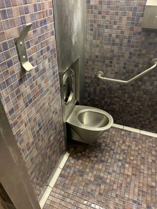 Added a photo to a location