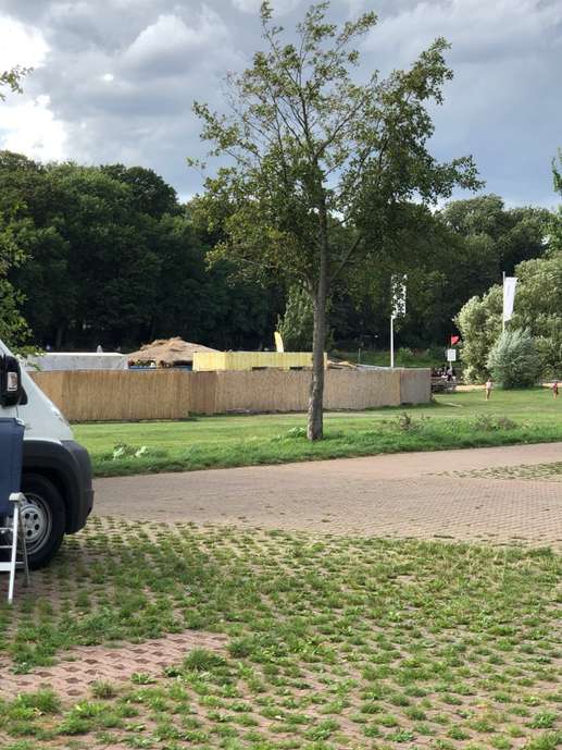 Einem Ort wurde ein Foto hinzugefügt