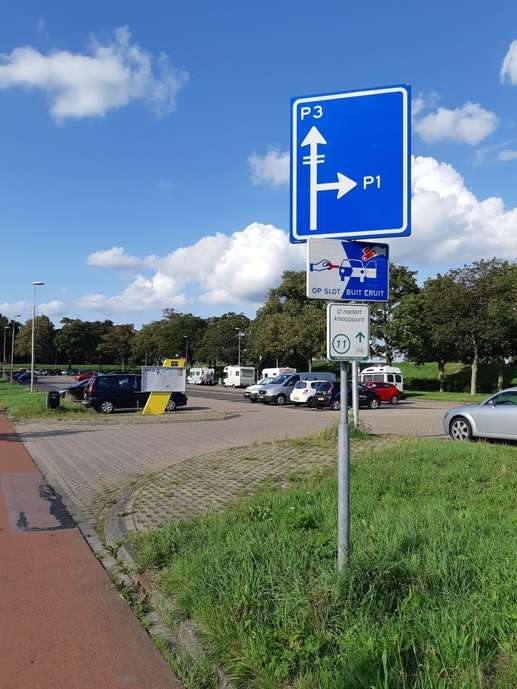 Einem Ort wurde ein Foto hinzugefügt